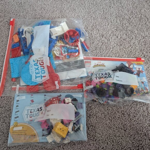 LEGO 10784 Spidey Webquarters Hangout – Complete, Like New - Picture 2 of 2